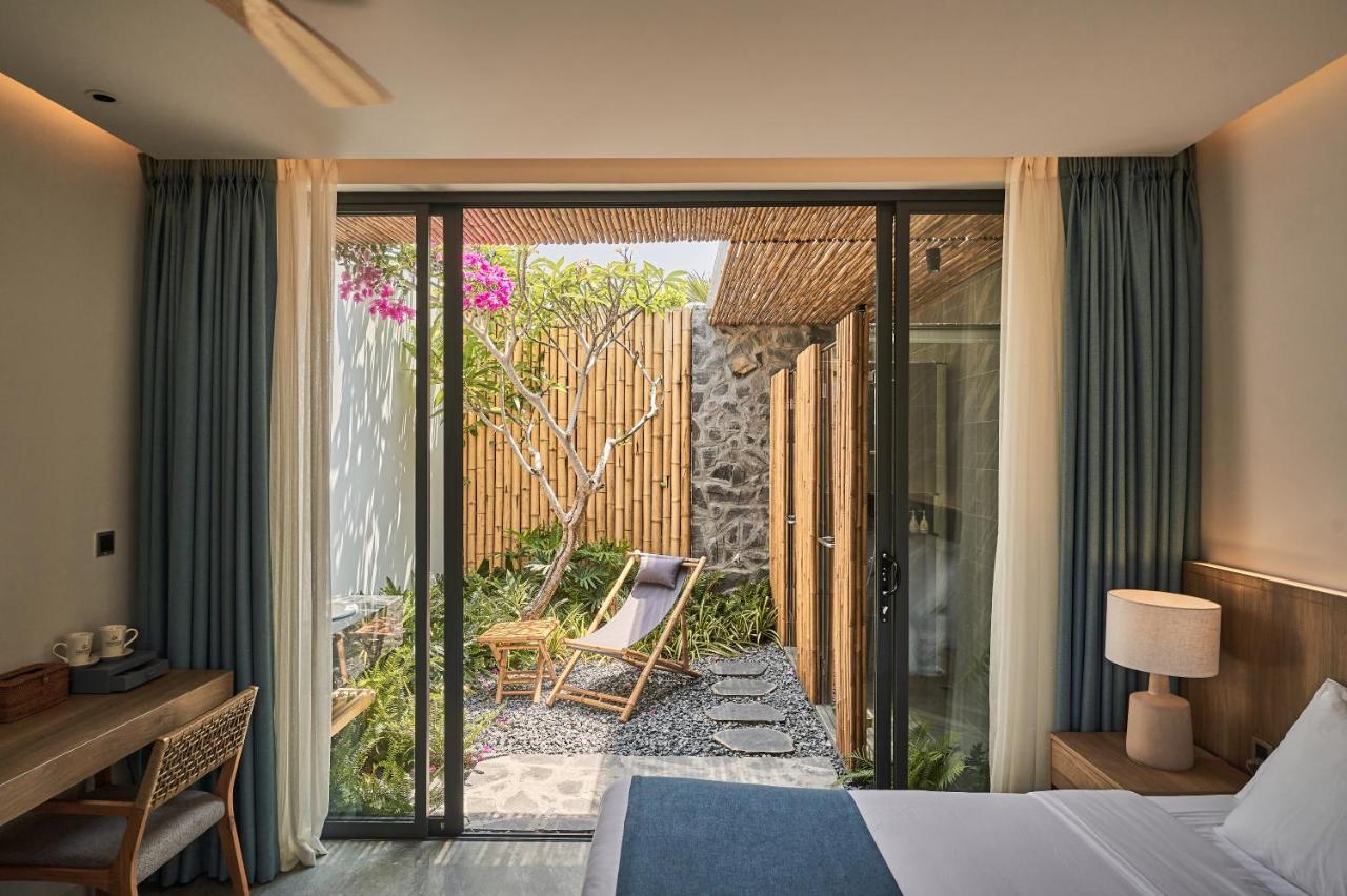 Fleur De Lys Resort&spa Long