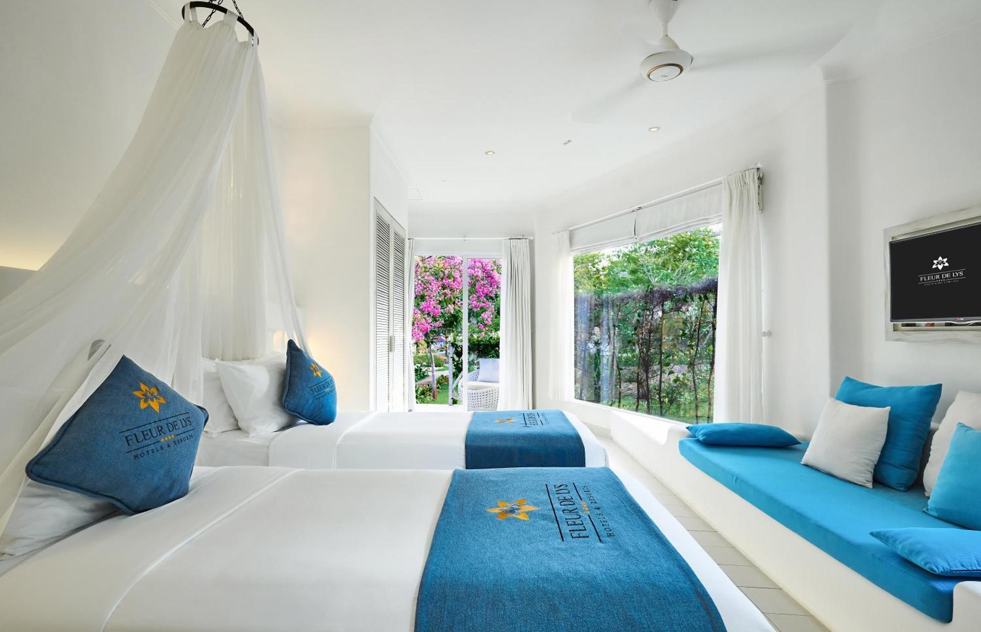 Fleur De Lys Resort&spa Long